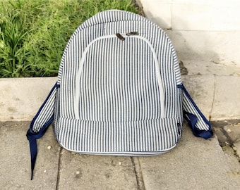 Large Seersucker Backpack – Personalized Kids Backpack for School, Toddler Bookbag, Monogrammed Travel Bag, Preppy Stripe School Bag
