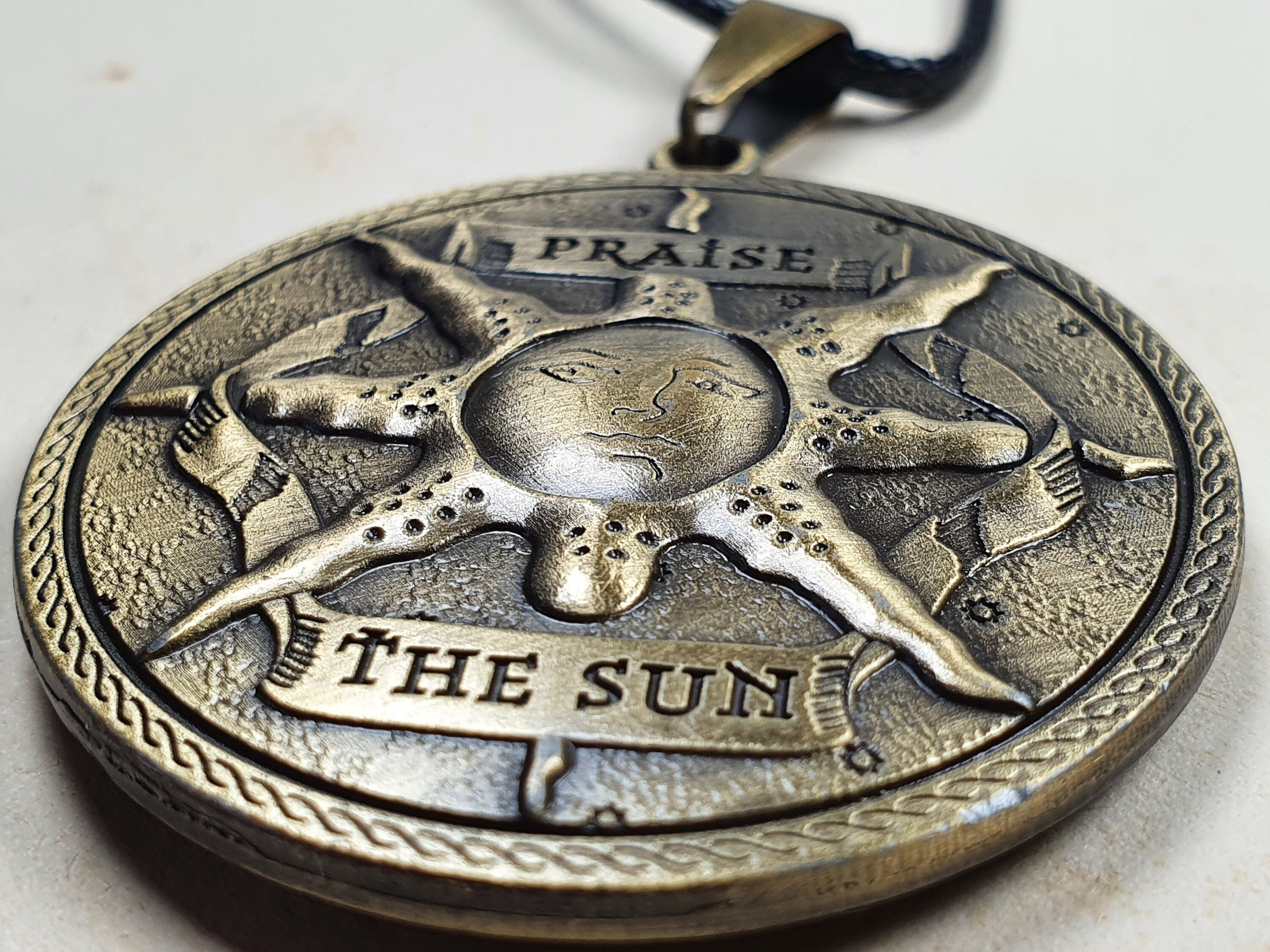 Dark Souls Necklace / Praise the Sun Pendant / Dark Souls 3 Etsy