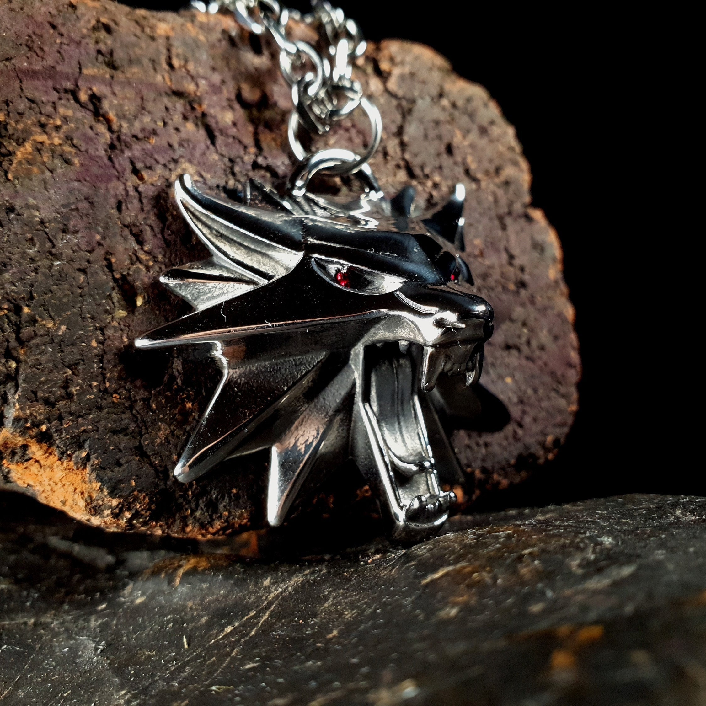 The Witcher Medallion Cosplay Solid Stainless Steel / Silver Wolf Necklace  Geralt of Rivia Pendant Fathers Day Christmas Gift for Boyfriend - Etsy