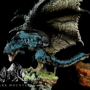 Rathalos Flying Wyvern Blue Dragon Figurine / Monster Hunter Figure / Video Game Resin Statue Christmas Gift Collectible for Boyfriend