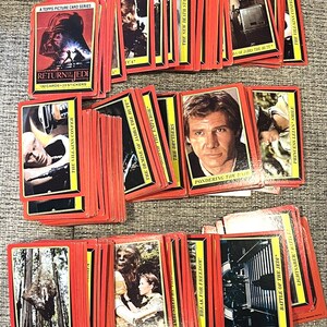 1983 topps star wars return of the jedi cards red lot of 197 cards
