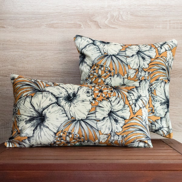 Housse de coussin jaune à fleurs, fait main : apportez une touche de fraîcheur