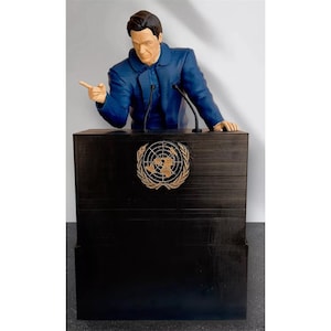 IMRAN KHAN miniature statue- Imran Khan figure - Imran Khan UN - Pti Pakistan