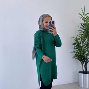 Green Anje Knitwear Tunic for Women | Modest Fashion Long Sleeve Ribbed Knit Pullover | Versatile Hijab-Friendly Sweater,(KH-1012)