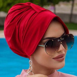 Black Polyamide Swim Turban: UV Protective Sea Hat