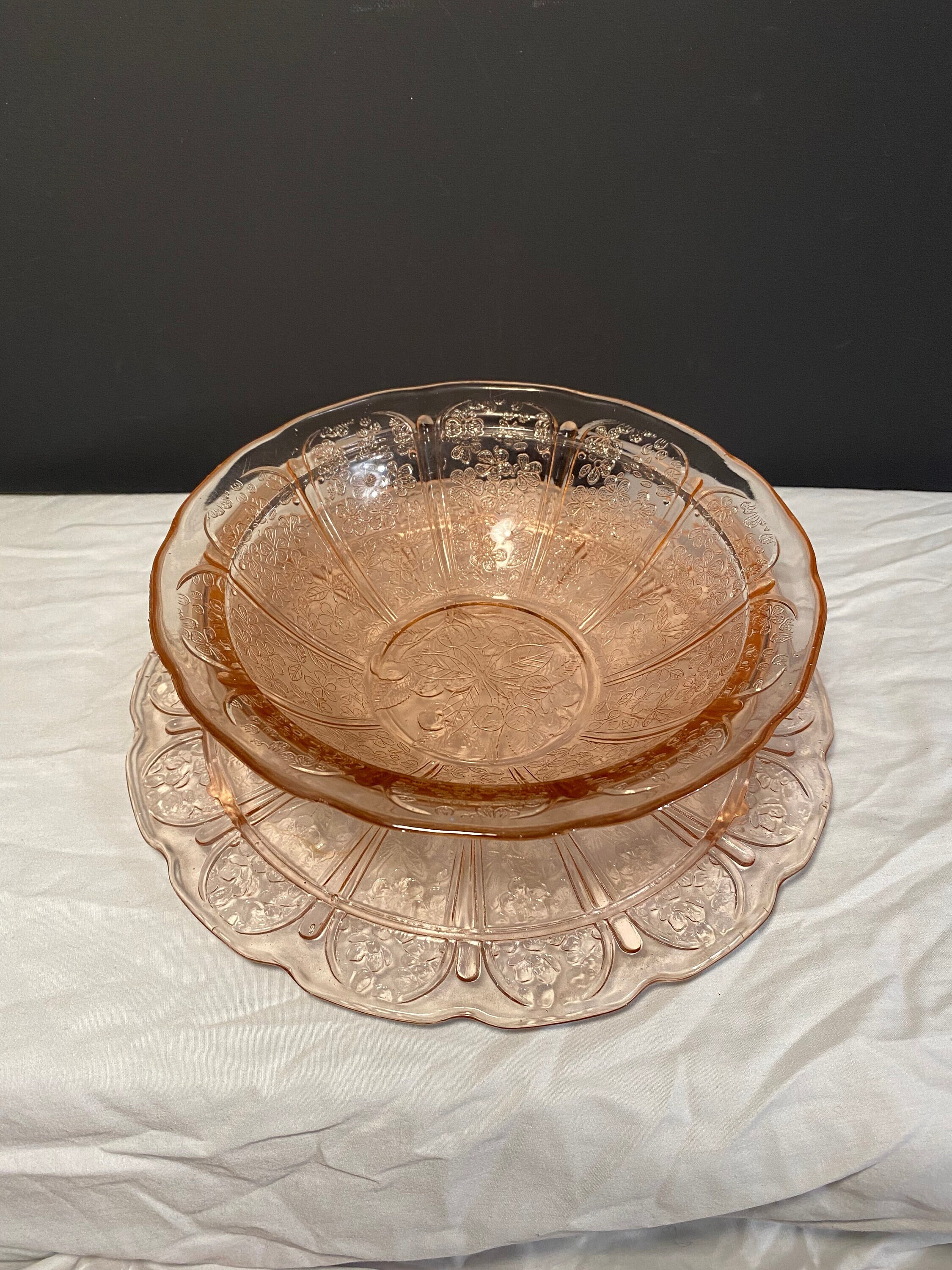 Vintage Jeannette Pink Depression Glass Fruit Bowl With Matching