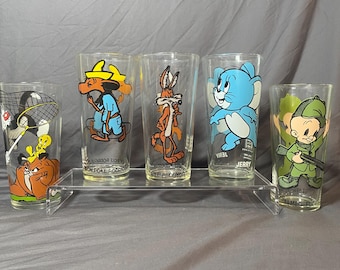 Vintage Looney Toons, Warner Bros, and Tom and Jerry Pepsi Collector Series Glasses