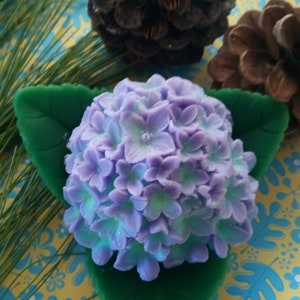 Hydrangea-Lavender Lite Green, 4 oz, L 3 1/2 in, W 3 1/2 in, D 3 in