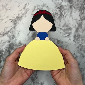 Princess Gift Card Holder Template SVG | Princess Template| Princess and Dwarf Cut File| Princess Party Favor SVG| Princess Printable SVG