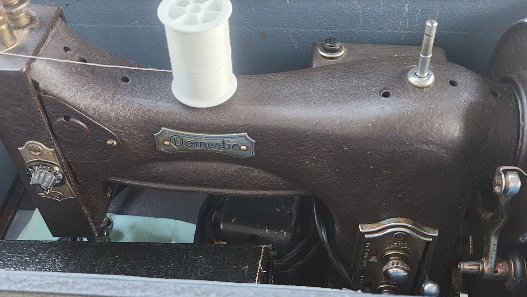 Domestic Vintage E6354 Sewing Machine and Case Great Condition Etsy