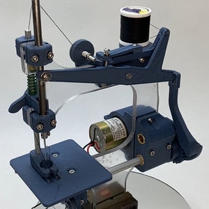 máquina de coser impresa en 3D