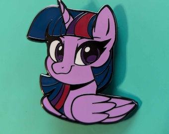 Twilight Sparkle Alicorn  My little pony Enamel pin