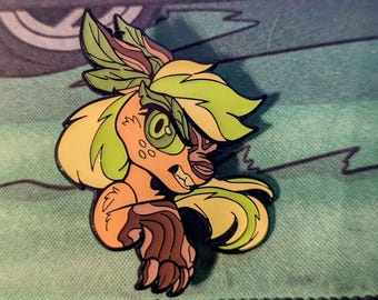 Werwolf Timberwolf AppleJack MLP Pony Fantasy Emaille Pin
