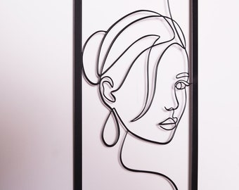 Modern Wall Metal Art - Unique 'Woman' Wall Sculpture - Handmade, Exquisite Design, Durable Material - Minimalist Wall Art - Female Body Art