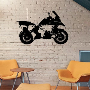 Motorfiets met wereldkaart, metalen wandkunst, draadkunst wanddecoratie, kunst aan de muur, motorfiets kunst aan de muur, boven bed decor, fietsliefhebber, enorme kunst aan de muur