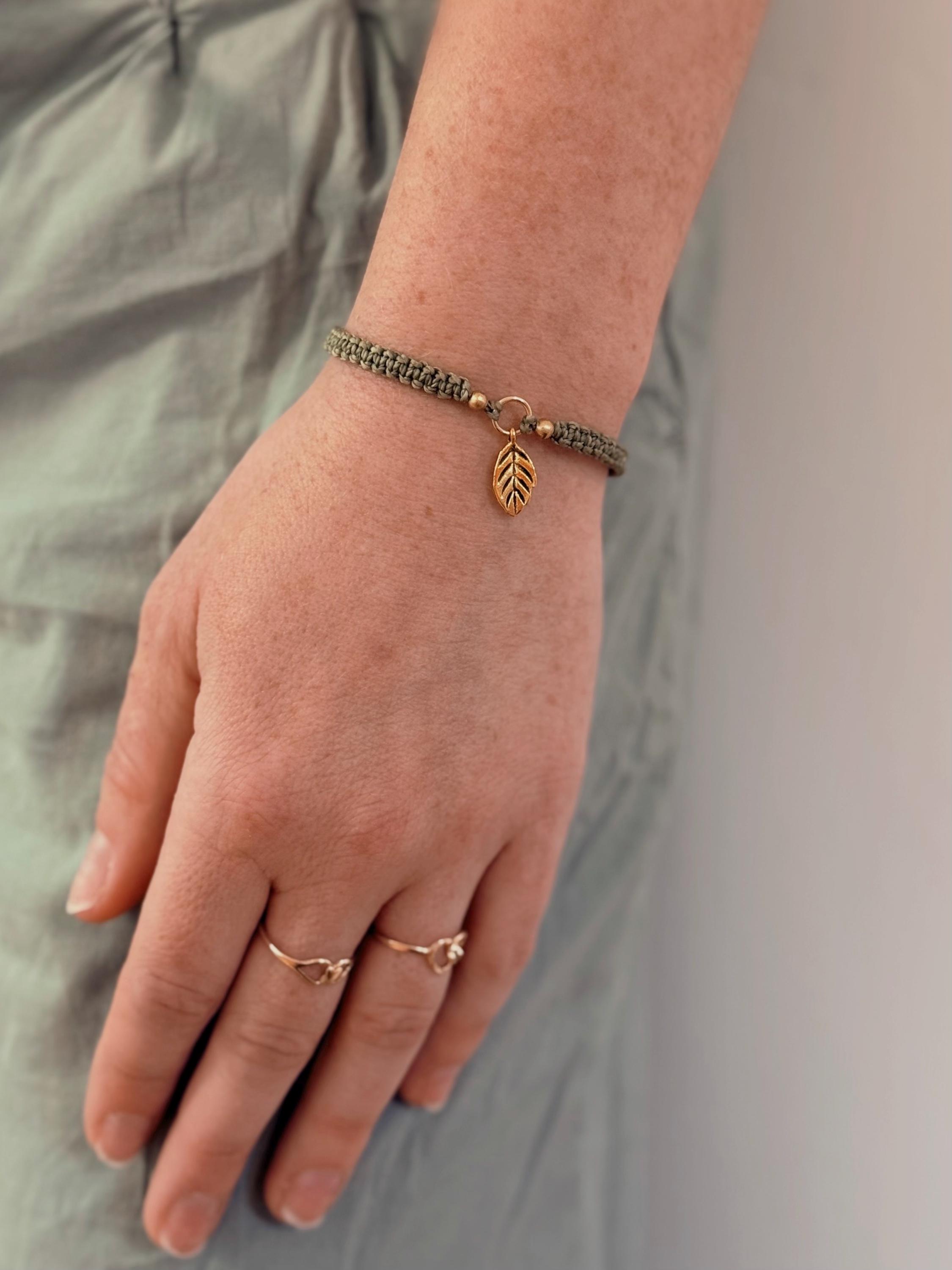 Geranium Bracelet Canada