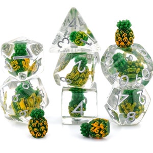 Pineapple DnD Dice Set | 7 Pieces Resin RPG Dice | Fruit Dice | Hawaiian Pineapple | Tabletop RPG | Dungeons and Dragons | Nerdy Gift