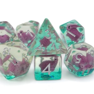Violet Turtle DnD Dice Set | 7 Pieces RPG Dice | Cute Purple Reptile | Tortoise | Tabletop RPG Resin Dice | Nerdy Gift