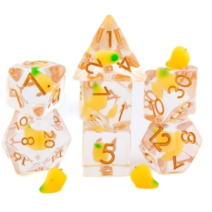 Mango DnD Dice Set | 7 Pieces Resin RPG Dice | Fruit Dice | Tropical Fruit | Tabletop RPG | Dungeons and Dragons | Nerdy Gift