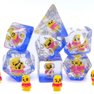 Winnie the Pooh DnD Dice Set | 7 Piece Resin Dice | Cartoon Character | Yellow Bear Dice | Animal Dice | Tabletop RPG | Nerdy Gift