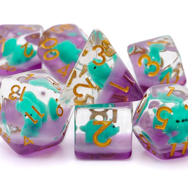 Happy Triceratops Resin Dice Set | 7 Pieces | DnD Dice | Cute Green Dinosaur | Prehistoric Dino | Tabletop RPG