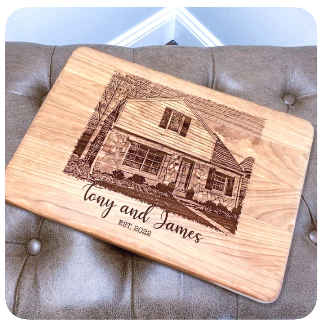 custom-cutting-board-personalized-with-laser-engraved-quote-name