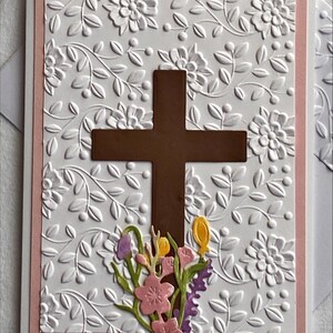 Croix de Pâques avec fleurs, cartes pour lettres à motif floral en relief, croix de Pâques religieuses, cartes de Pâques faites main, lot de six, 5,5 x 4,25