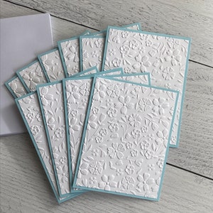 Cartes de correspondance blanches en relief avec un motif floral, cartes de remerciement, faire-part de naissance, remerciement de baby shower, encadré en bleu 5,5 x 4,25, 10 cartes