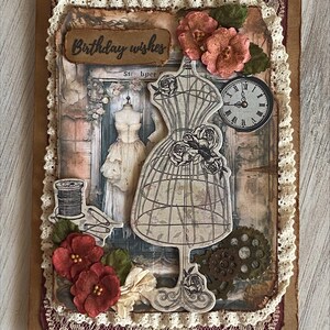 Victoriaanse/Steampunk verjaardagskaart met bloemenversieringen en kant, handgemaakt 5x7