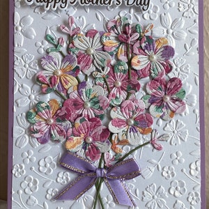 Biglietto per la festa della mamma con motivo floreale in rilievo e un mazzo di fiori, giorno speciale della mamma, biglietto in rilievo con perle e fiocco, 5x7