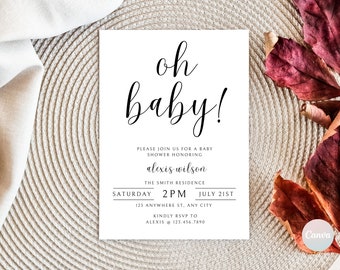 Pode incluir: Um convite de chá de bebê branco com texto preto. O convite diz "oh baby!" e inclui os detalhes do chá de bebê, incluindo a data, a hora e o local. O texto também inclui o nome da pessoa que está sendo homenageada, Alexis Wilson.