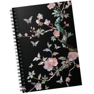 Libreta de laca negra del este asiático, con diseño floral inspirado en flor de cerezo y nácar, papelería con diseño de mariposas, regalo único.