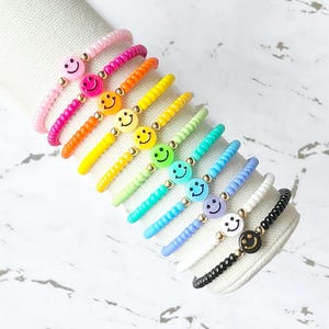 Smiley Bracelet for kids Happy Bracelet Happy Face Bracelet Smile Happy Seed Beads for women gift for her happy bracelet smiley bracelet