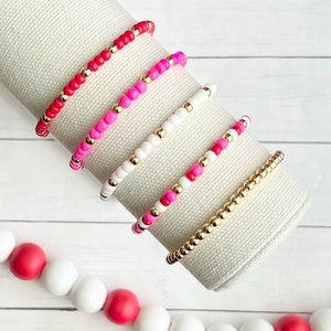 Valentine Seed Bead Bracelets Valentine bracelets Pink and red bracelets gift for her gift for girls Valentine bracelets for girls