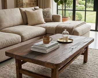 Couchtisch aus recycelter Eiche, rustikales Massivholz, handgefertigt im Landhausstil, individuelle Größen möglich