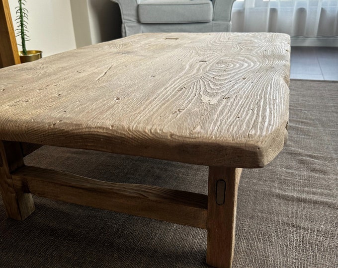 Reclaimed Rustic Coffee Table - Farmhouse Furniture