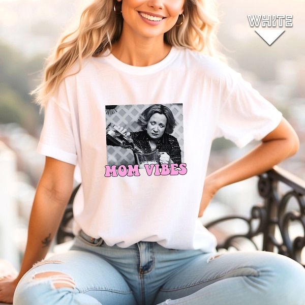 90's Mom Vibes T-Shirt | Trendy Mama Shirt | Fast Shipping | Super Soft Shirts for Women | Gift for Mom | 90s Show Shirt