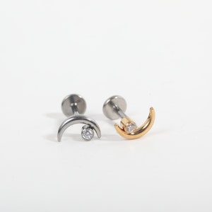 Titanium Crescent Bezel Cz Push inLabret 16g, 18g, 20g traguskraakbeen Helix conch scharnier piercings