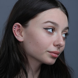 Titanium 1.5mm,2mm,2.5mm,3mm,4mm Bazel Circle Push in Labret 16g, 18g, 20g Tragus Cartilage Helix Piercings