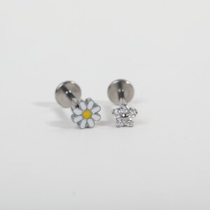 Titanium Super Tiny Five Cz Flower 4mm Push in Labret 16g, 18g, 20g Tragus Cartilage Helix Piercings