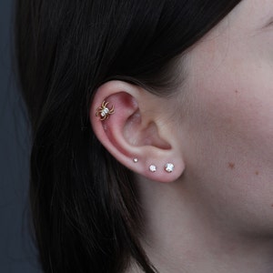 Titanium Spider Cz Push in Labret 16g, 18g, 20g Concha, cartílago, piercings de hélice