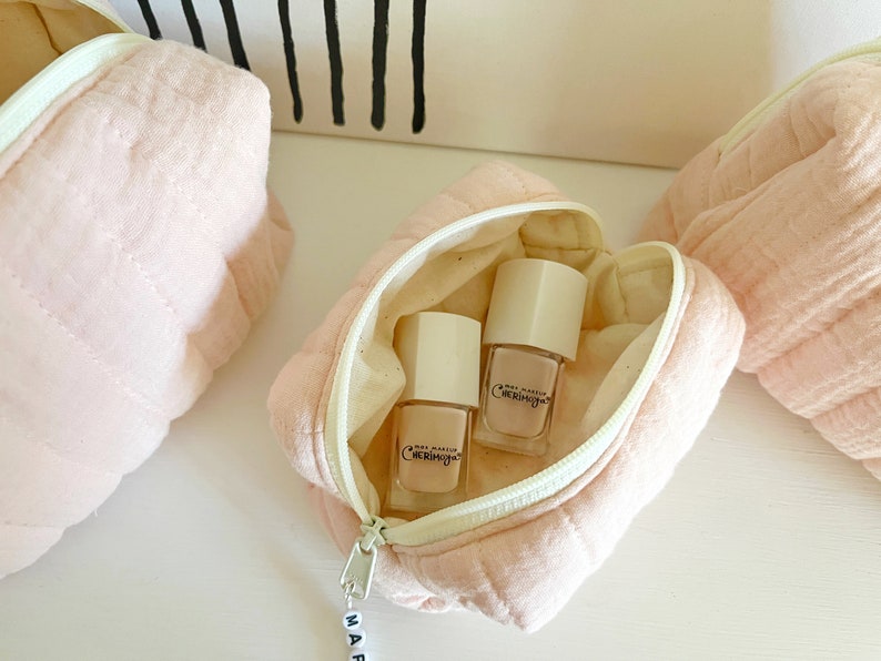 Quilted Pink Cosmetic Bag in Muslin Fabric image 6