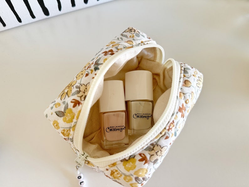 Handmade Makeup Bag, Flower print, Quilted Cotton Makeup Bag, Toiletry Bag, Cosmetic bag image 5