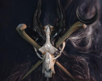 Hand-Painted Faux Dragon Skull Hair Pin Fascinators - Nordic Viking, Gothic, Witchy Dark Fantasy Hair Accessory, Ren Faire and Goth Oddities