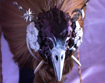 Raven Heraldry Hair Bun Holder and Sword Pins - Dark Academia, Nordic Viking, Gothic, Witchy Fantasy Accessory, Ren Faire Goth Oddities