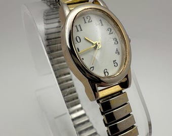 Vintage Oval Women’s Quartz Watch with Expansion Band – Fresh Battery