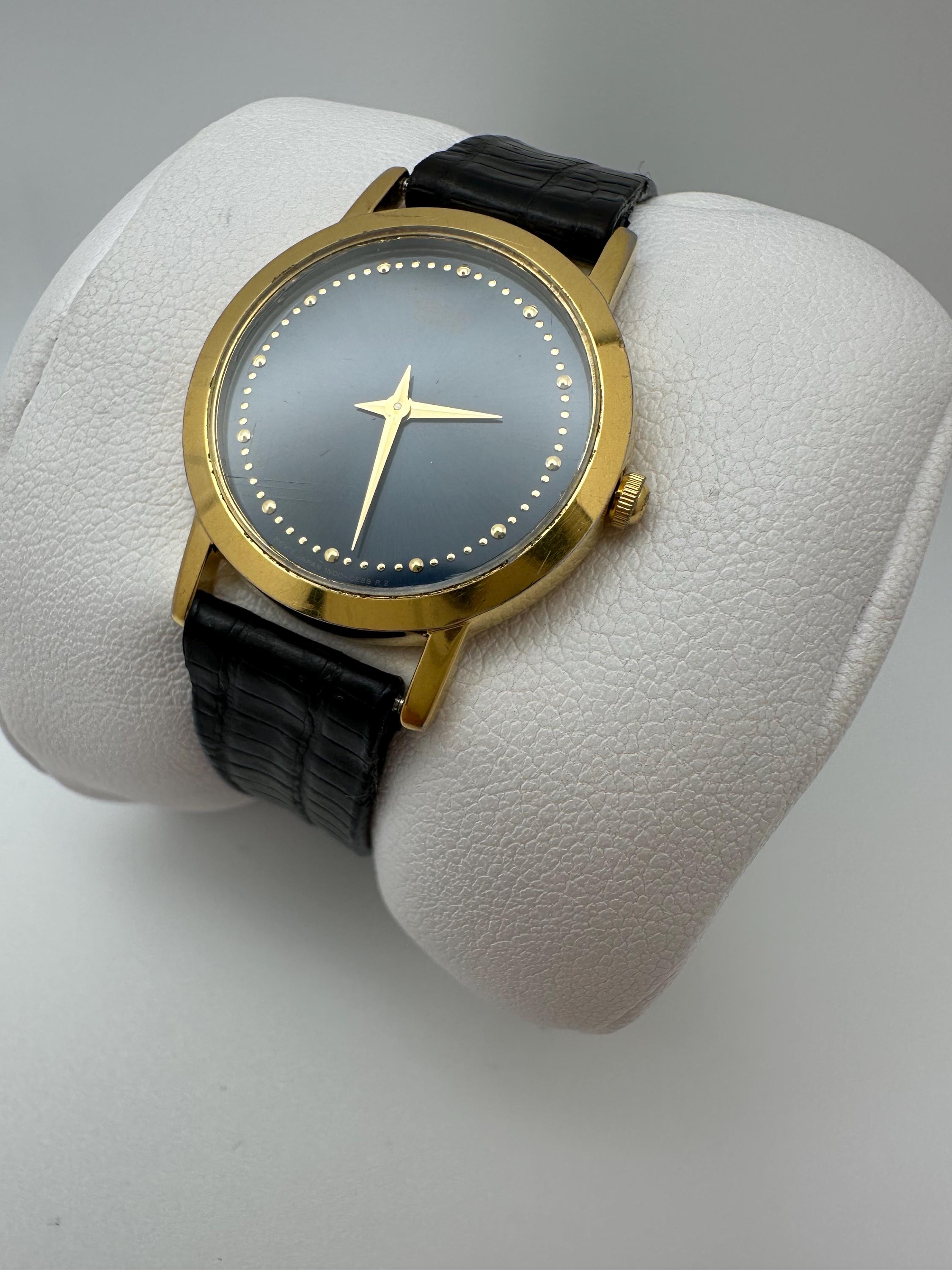 Seiko Black and Silver/Gold Tone Vintage Minimalist  Watch Seiko V722-7048, Cal. V722, Women main image 3