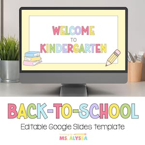 Può includere: Uno schermo del computer che mostra un modello di diapositive Google colorato di benvenuto all'asilo. Il testo "WELCOME TO KINDERGARTEN" è in colori arcobaleno. Il modello è modificabile ed è stato creato da Ms. Alyssa.