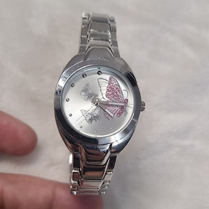 Unbranded Women&#39;s Silver Tone Butterfly Watch