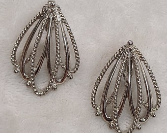 Boucles d'oreilles clip en filigrane argentées vintage